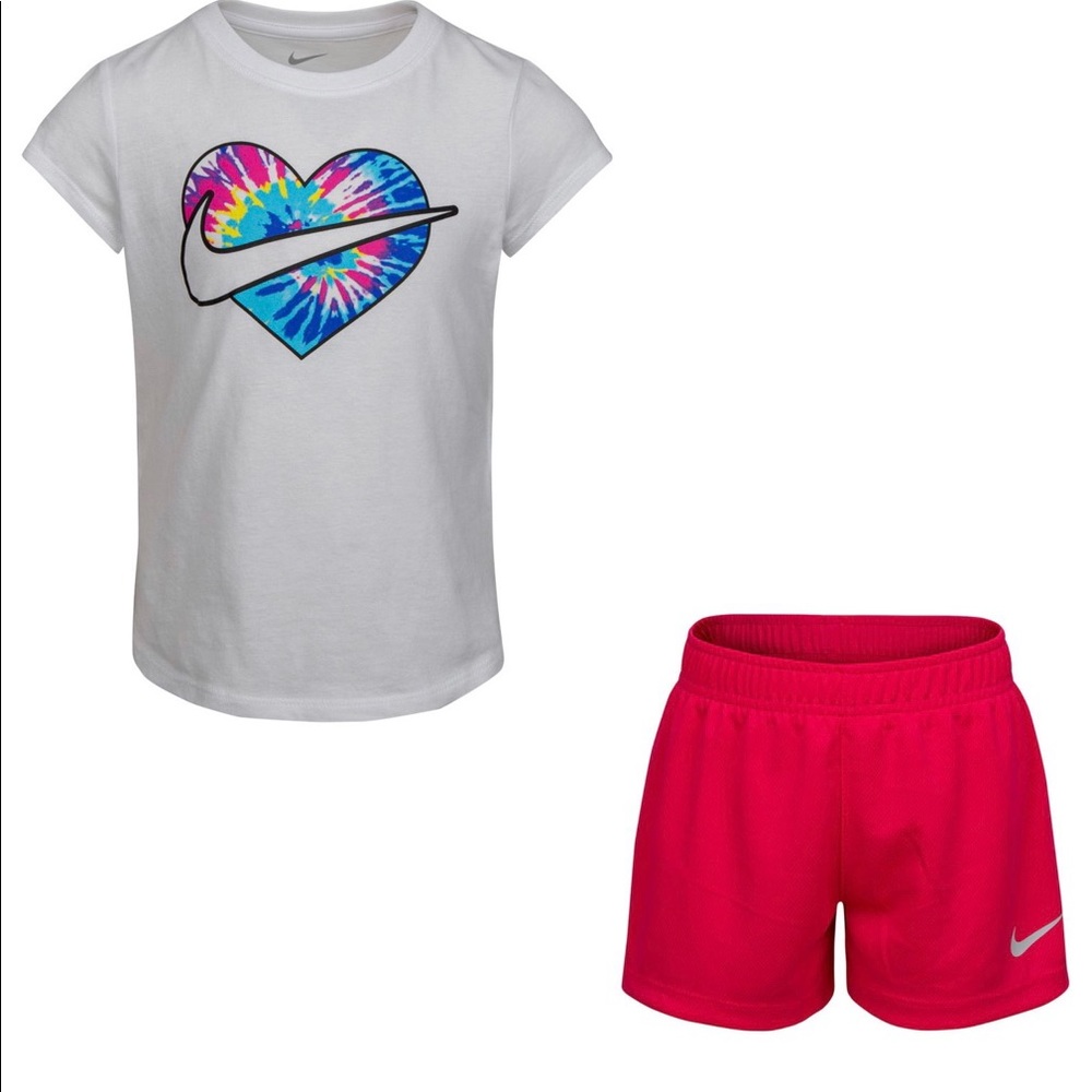 Nike Little Girls' Tie Dye Heart Set